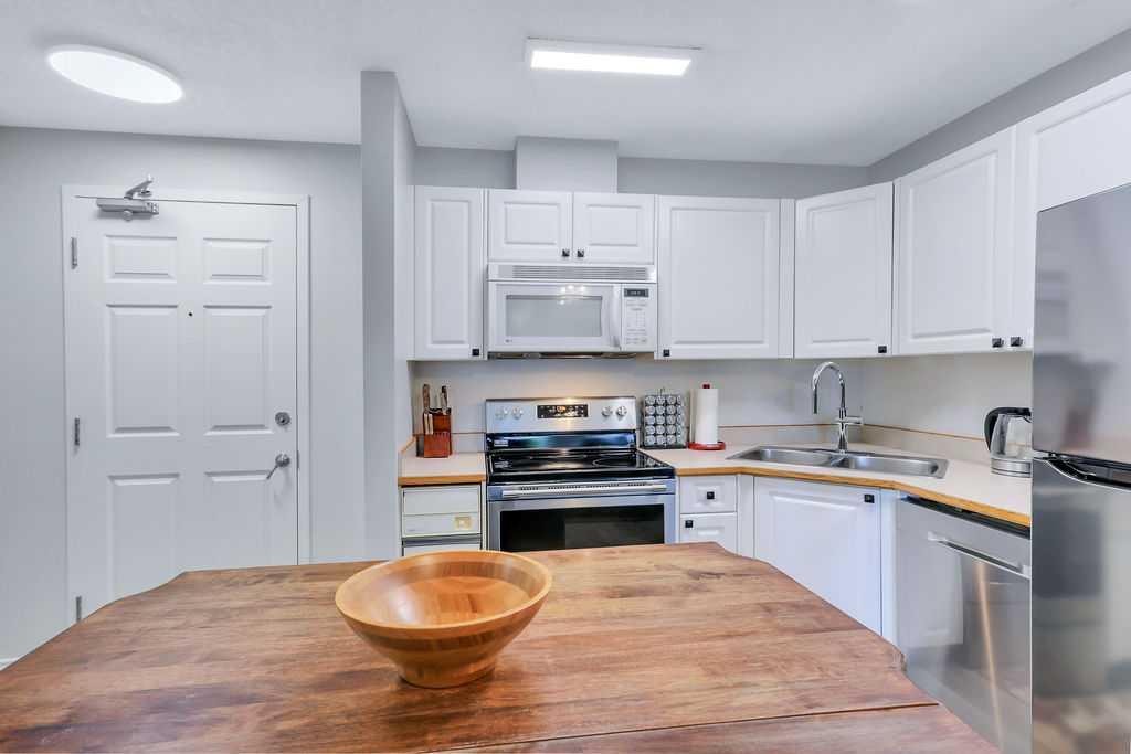 111-60 Jacobs Close, Red Deer, AB