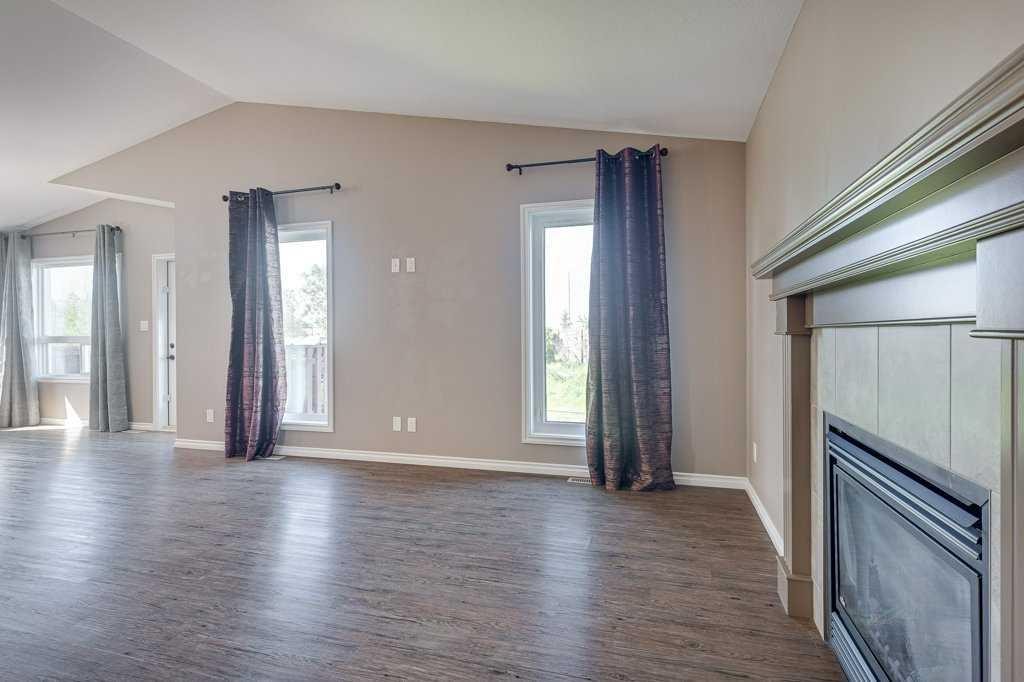84 Windermere Close, Red Deer, AB