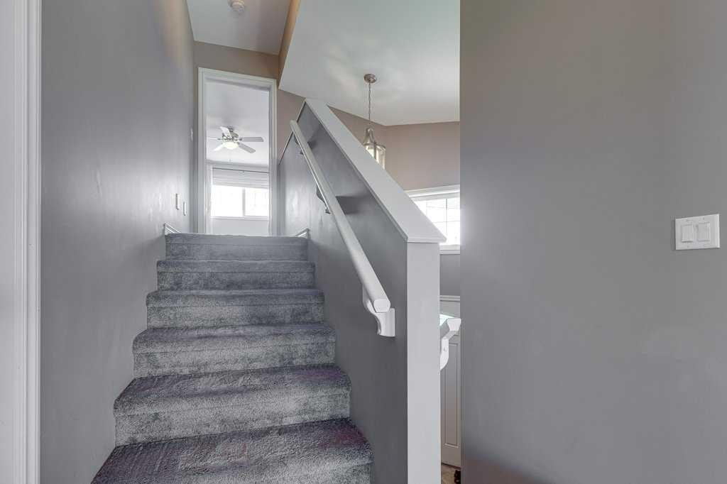 84 Windermere Close, Red Deer, AB