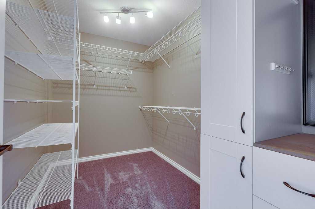 84 Windermere Close, Red Deer, AB