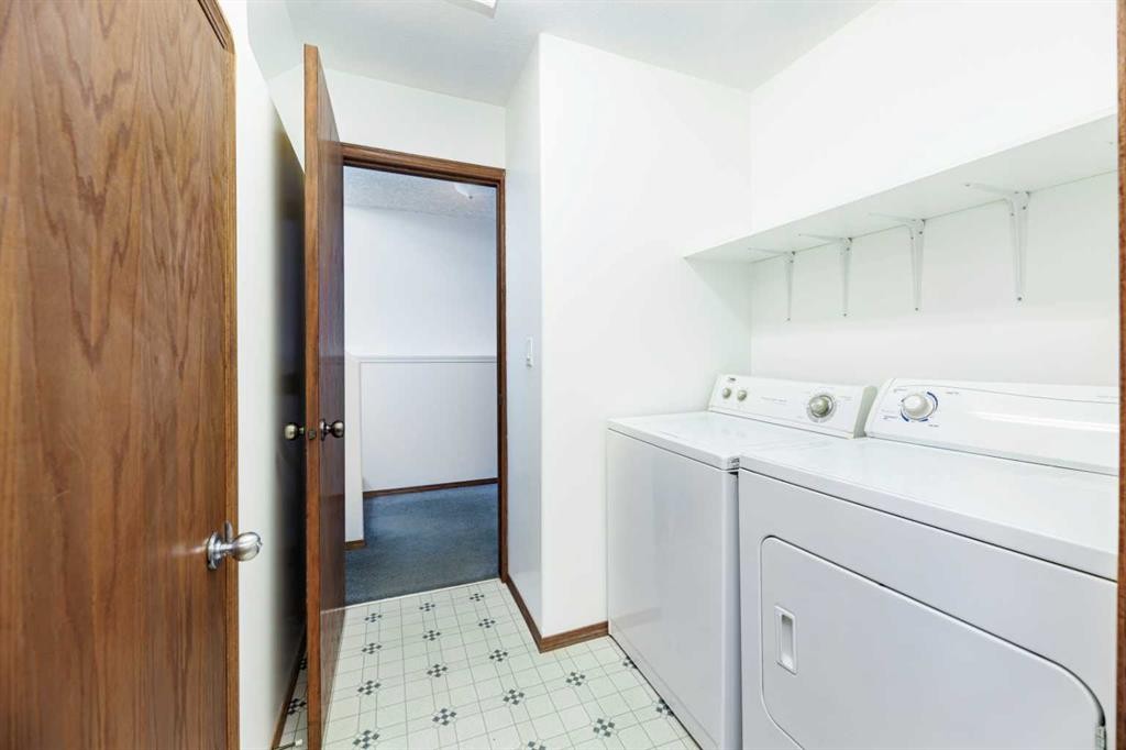 13 Duval Crescent, Red Deer, AB - Indoor Photo Showing Laundry Room