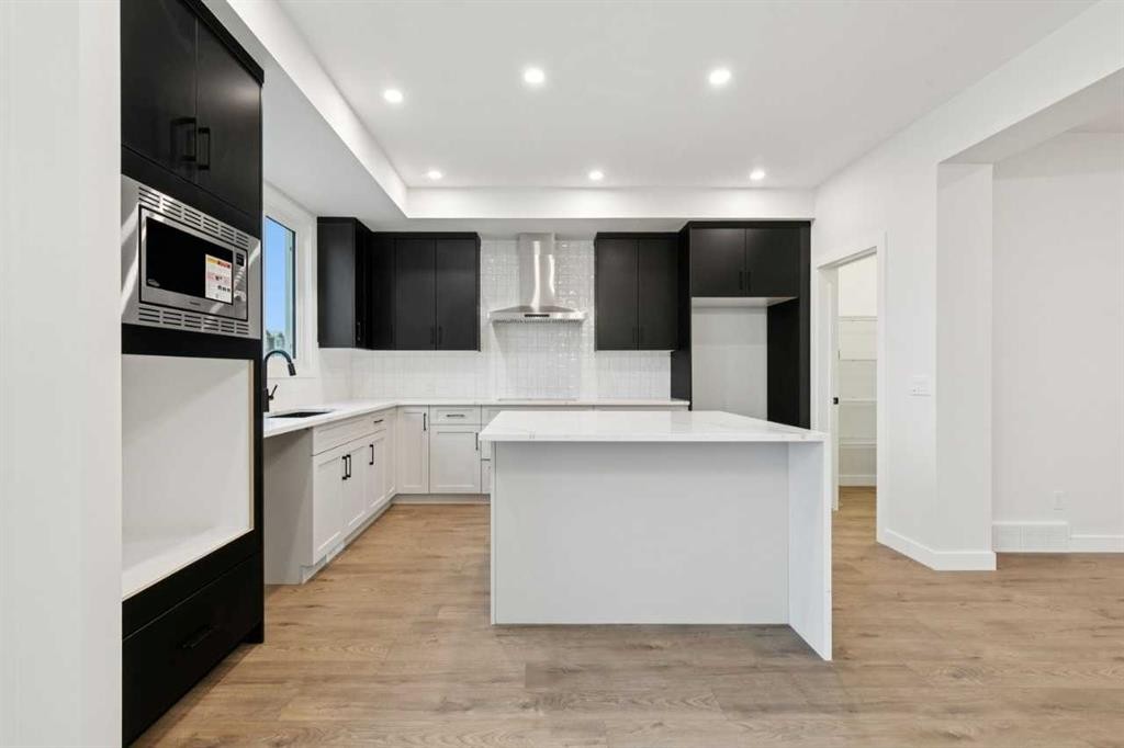 214 Sora Way Se, Calgary, AB