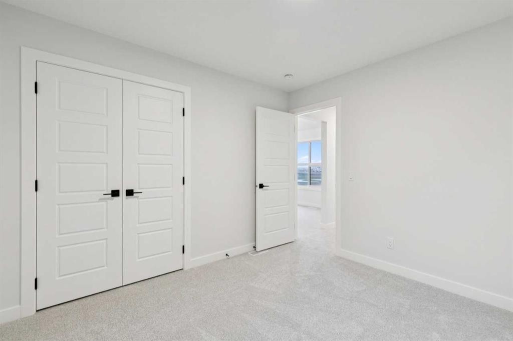 214 Sora Way Se, Calgary, AB