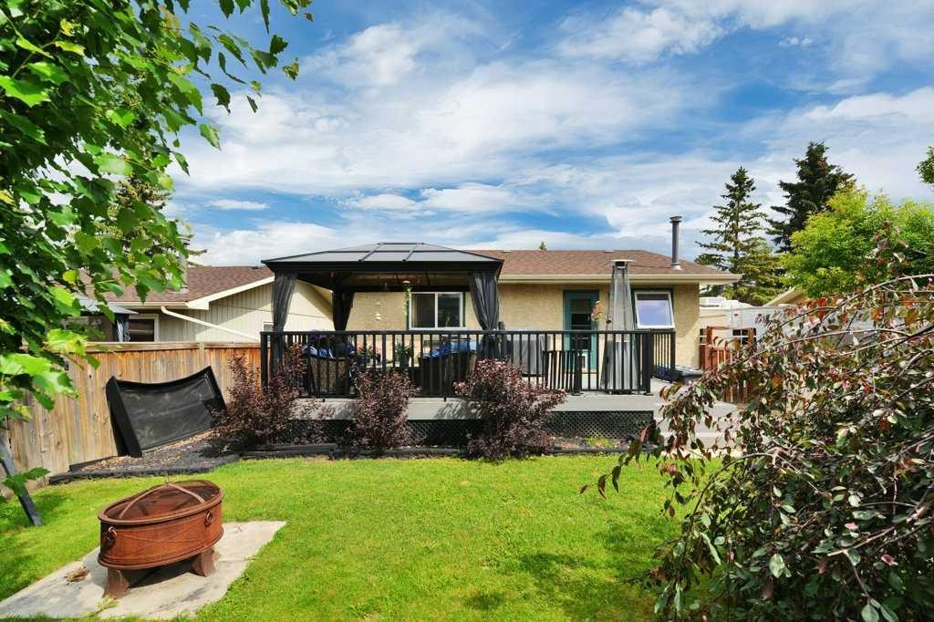 11 Greenham Drive, Red Deer, AB - Outdoor With Deck Patio Veranda