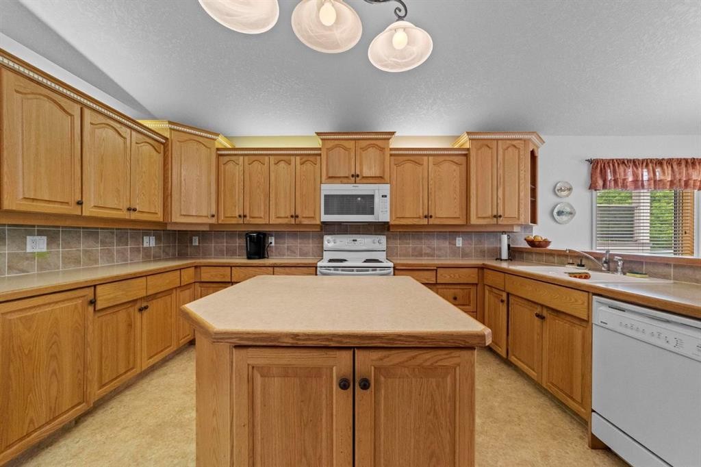 87 Park Ridge Drive, Camrose, AB