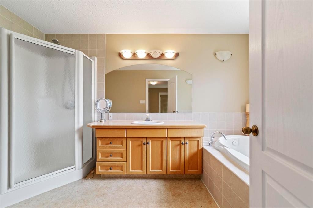87 Park Ridge Drive, Camrose, AB