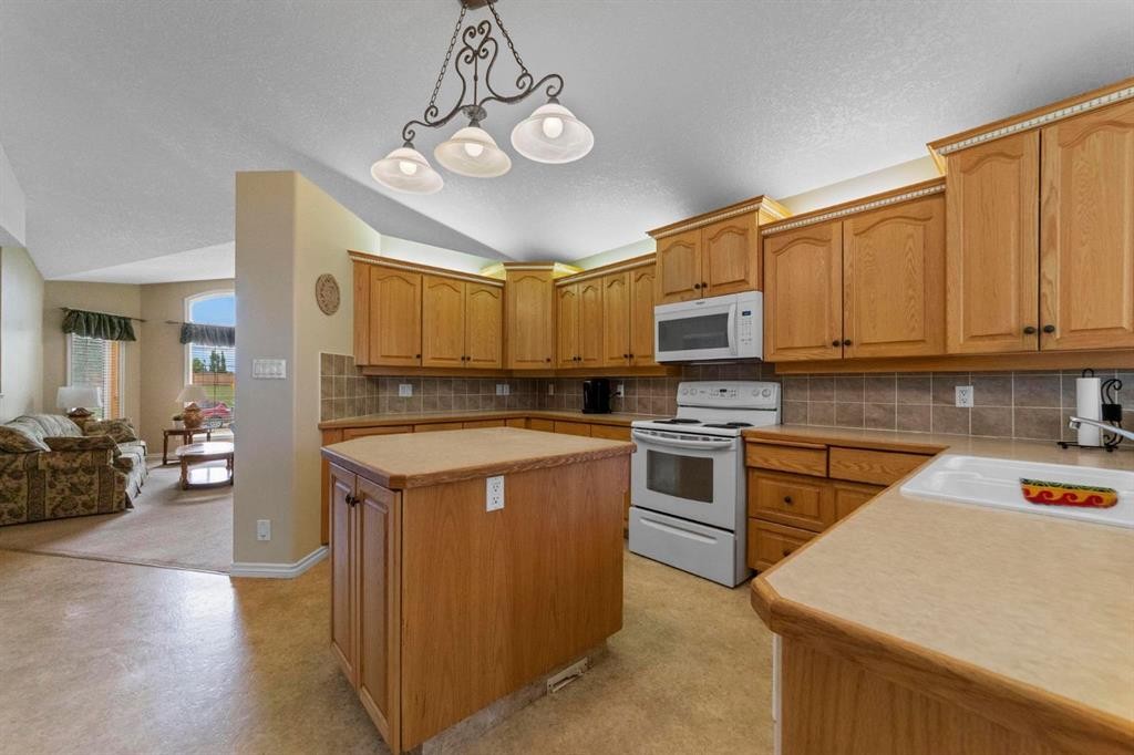 87 Park Ridge Drive, Camrose, AB