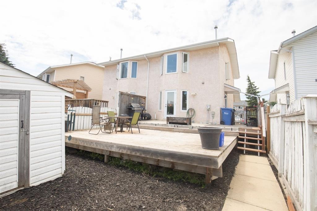 31 Kirsch Close, Red Deer, AB