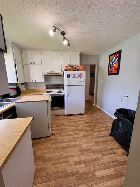 4122 50 Street, Red Deer, AB
