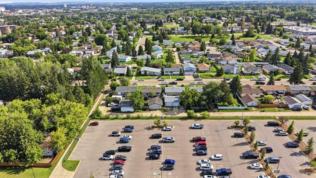 6124 Hamilton Drive, Red Deer, AB - Outdoor With View