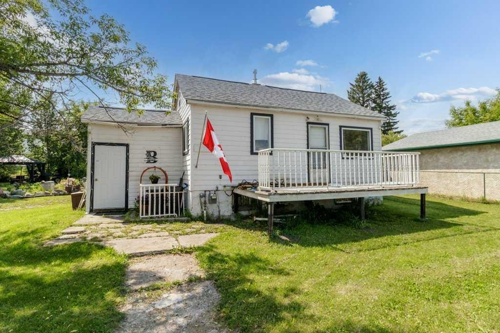 1836 21 Avenue, Delburne, AB