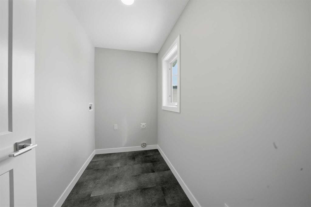 114 Palmer Circle, Blackfalds, AB - Indoor Photo Showing Other Room