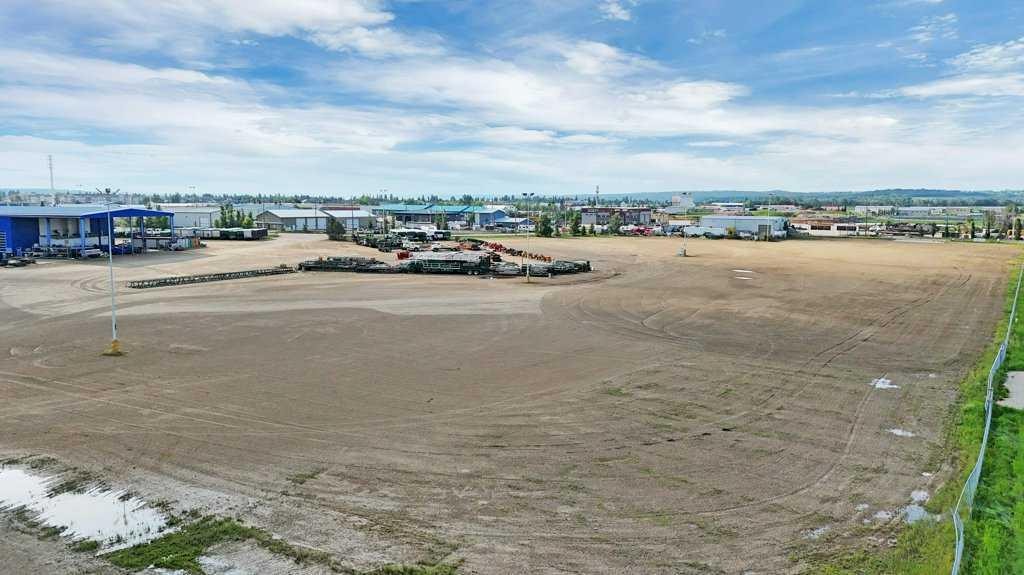 6 Charles Industrial Way, Sylvan Lake, AB