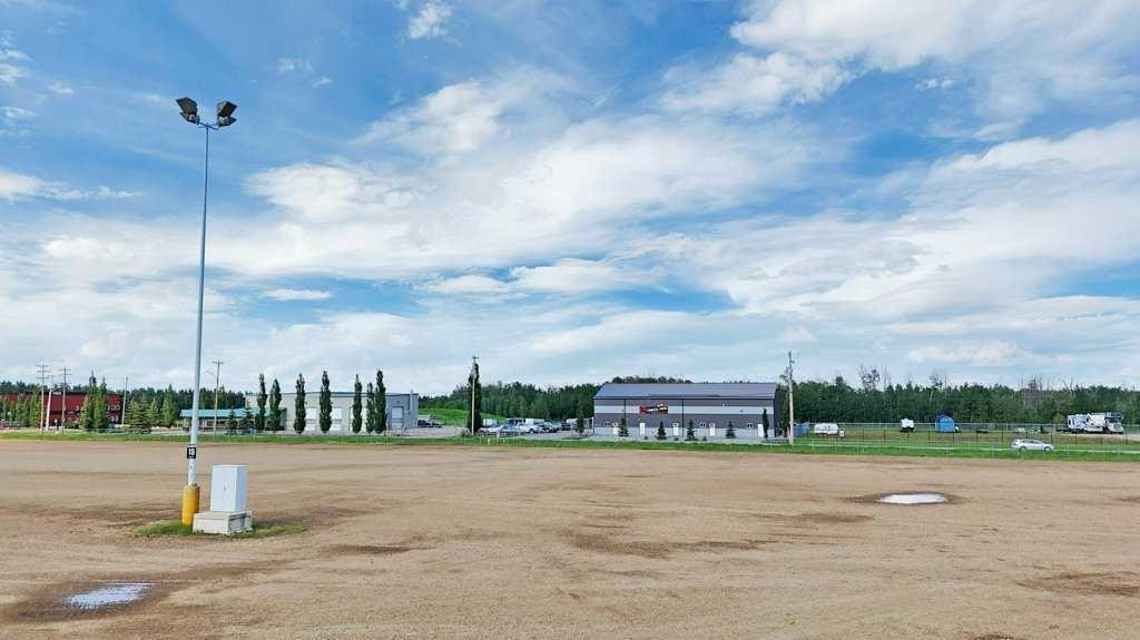 14 Charles Industrial Way, Sylvan Lake, AB