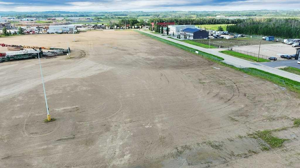 18 Charles Industrial Way, Sylvan Lake, AB