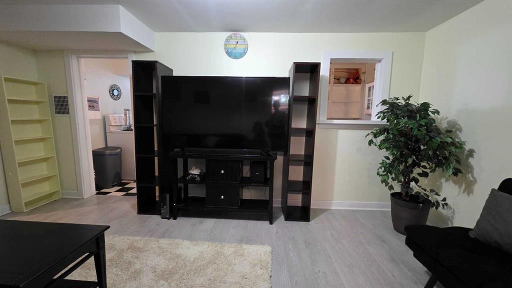 5105 Windsor Avenue, Coronation, AB - Indoor