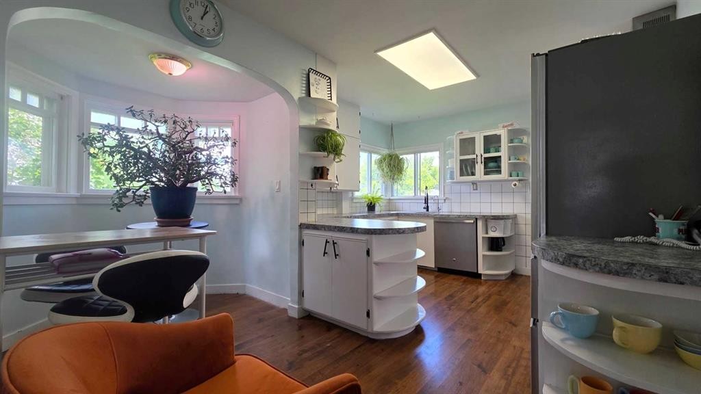 5105 Windsor Avenue, Coronation, AB - Indoor