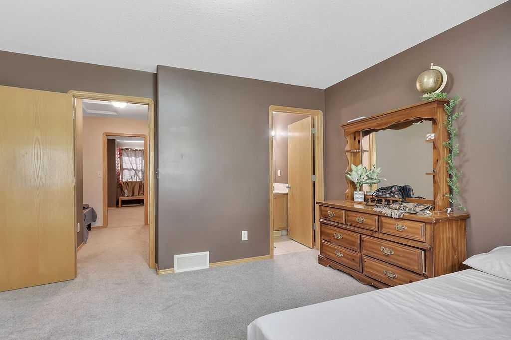 49 Abel Close, Red Deer, AB - Indoor Photo Showing Bedroom