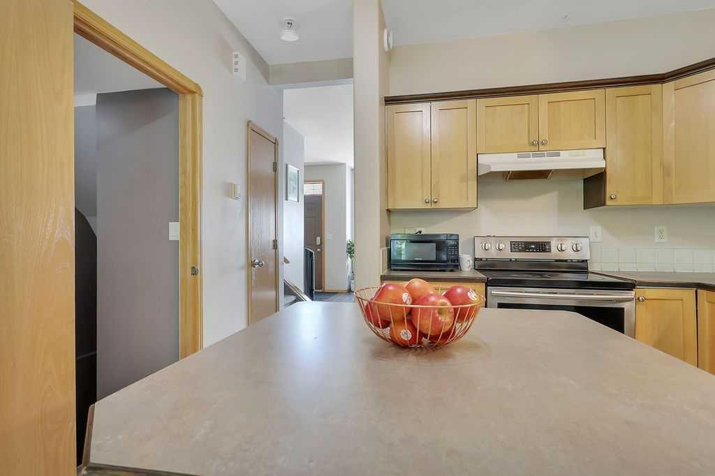 49 Abel Close, Red Deer, AB - Indoor Photo Showing Kitchen