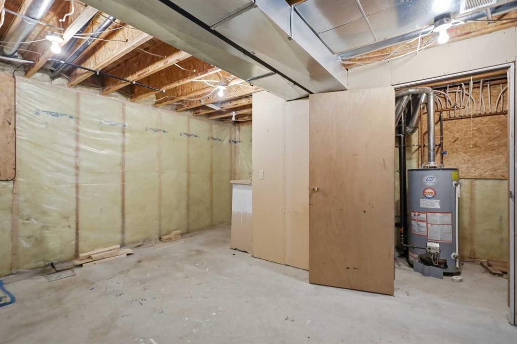 4808 Landsdown Avenue, Blackfalds, AB - Indoor Photo Showing Basement