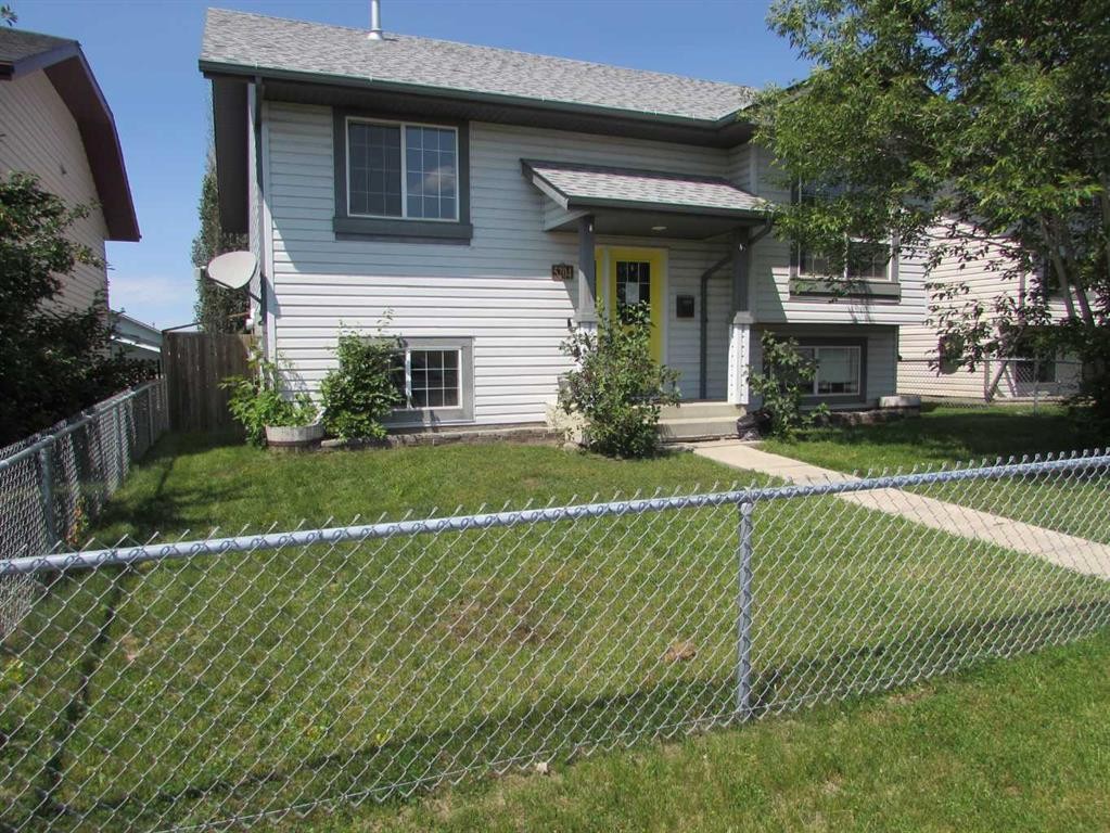 5204 Landsdowne Avenue, Blackfalds, AB - Outdoor