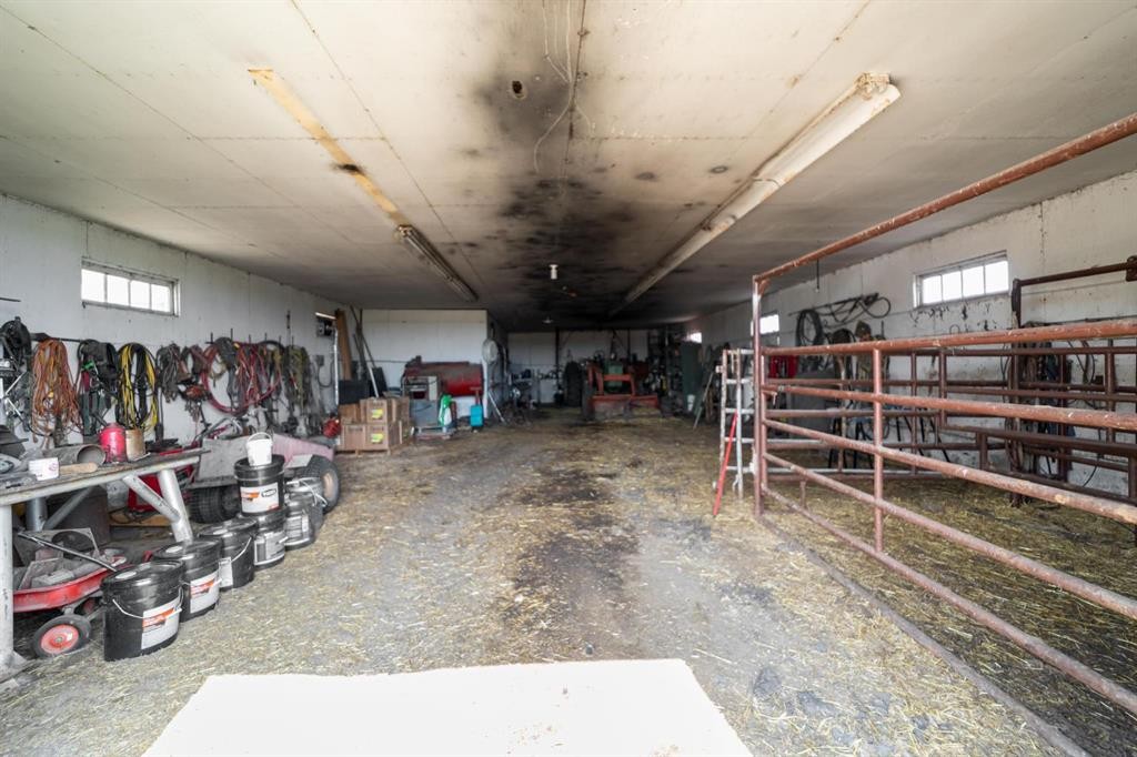 48075-Range Road 194 Range, Rural Camrose County, AB - Indoor