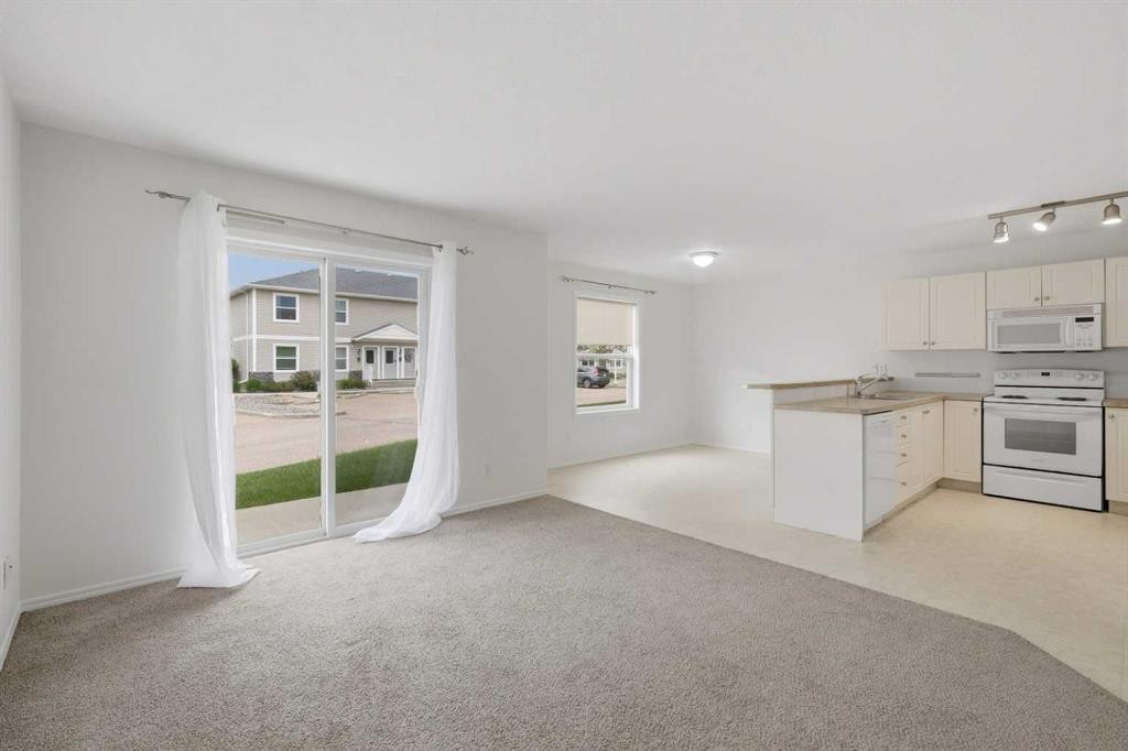 35-20 Jacobs Close, Red Deer, AB