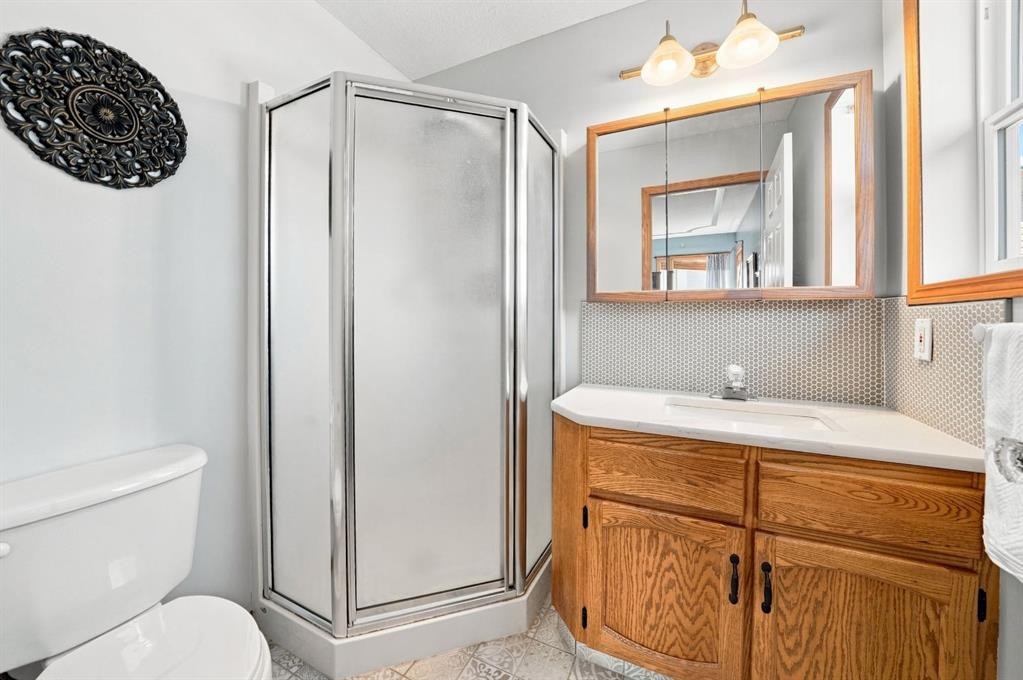 155 Lampard Crescent, Red Deer, AB - Indoor Photo Showing Bathroom