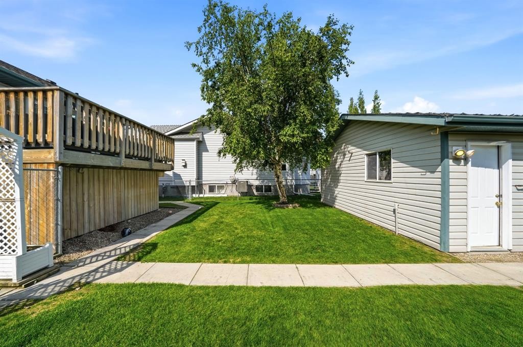 155 Lampard Crescent, Red Deer, AB - Outdoor