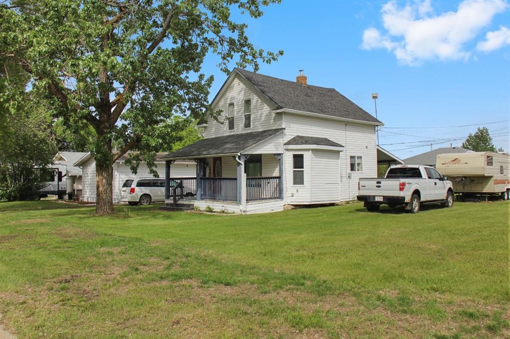 5213 49 Street, Daysland, AB