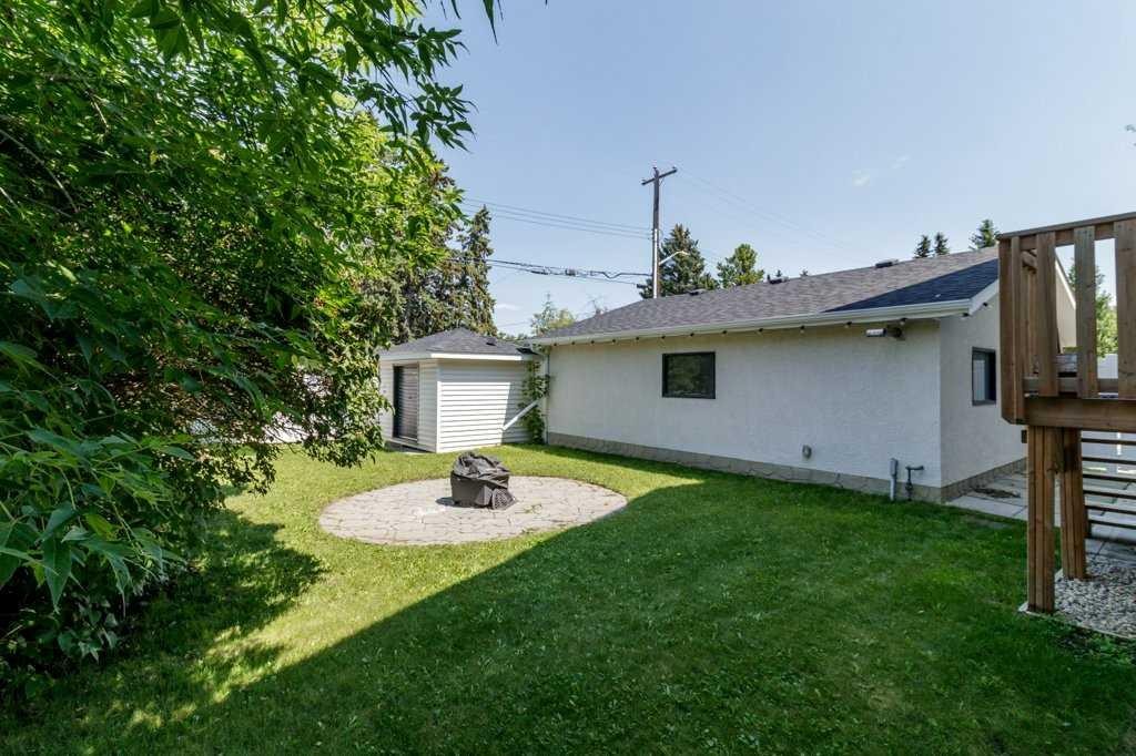 3902 46 Street, Red Deer, AB - Outdoor
