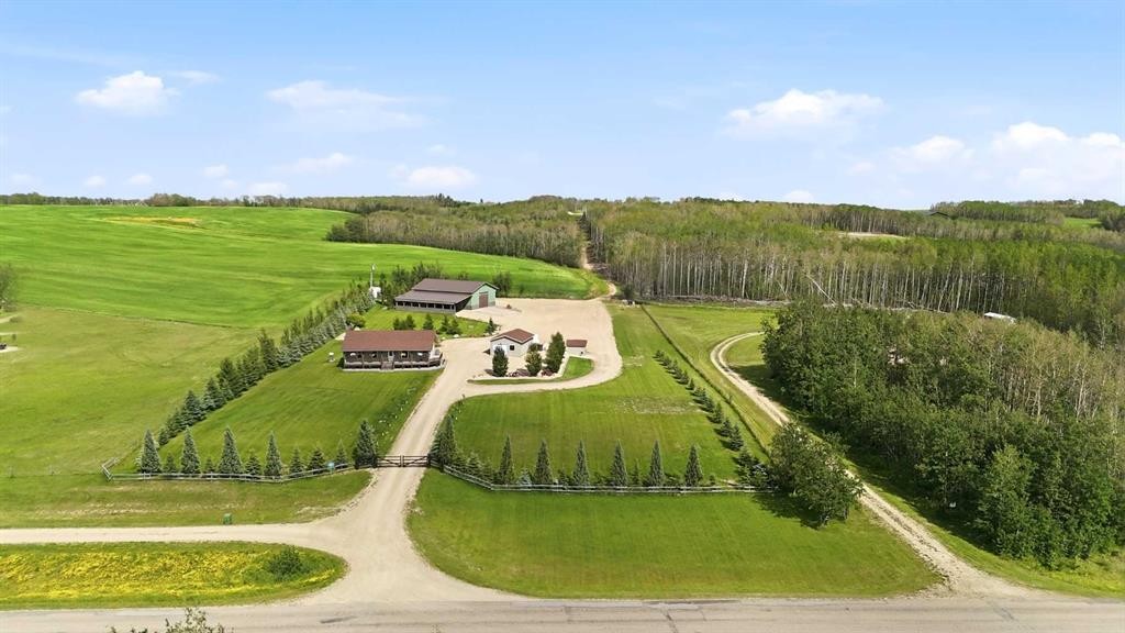 422045 Range Road 10, Rural Ponoka County, AB - Outdoor With View