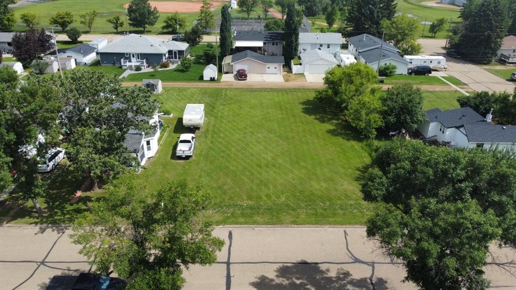 5209 49 Street, Daysland, AB