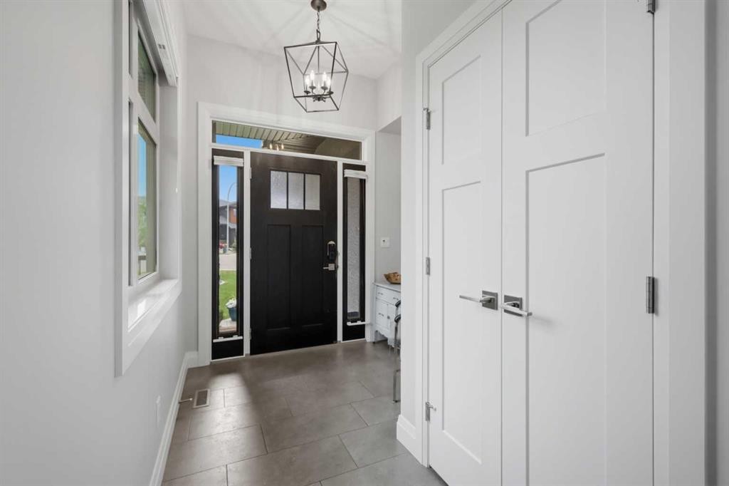 1 Meadow Close, Lacombe, AB - Indoor Photo Showing Other Room