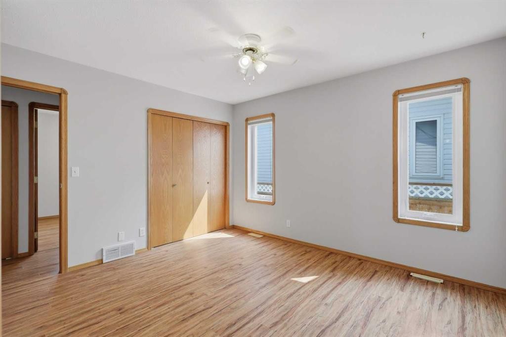 31 Palmer Close, Sylvan Lake, AB - Indoor Photo Showing Other Room