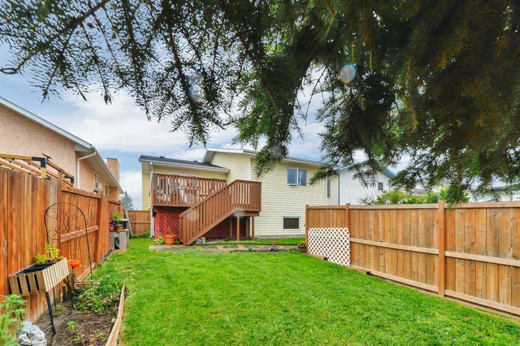 14 Eakins Crescent, Red Deer, AB - Outdoor With Deck Patio Veranda