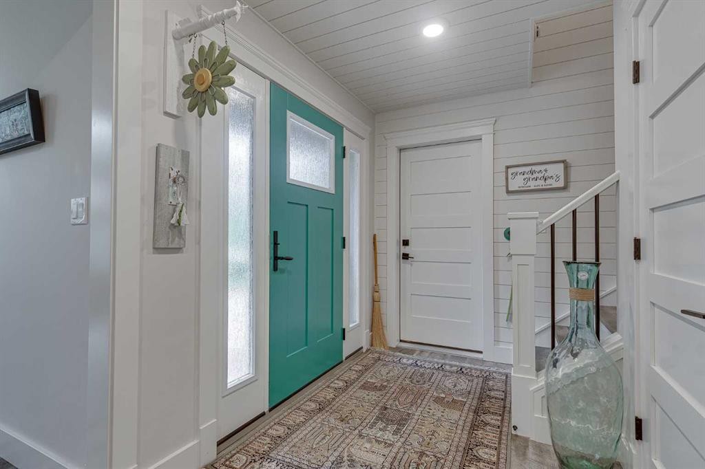 111 Selkirk Boulevard, Red Deer, AB - Photo Showing Other Room