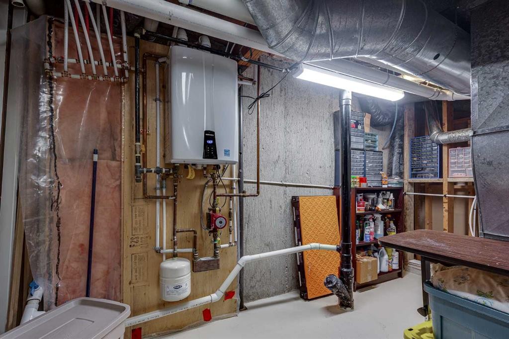 111 Selkirk Boulevard, Red Deer, AB - Indoor Photo Showing Basement