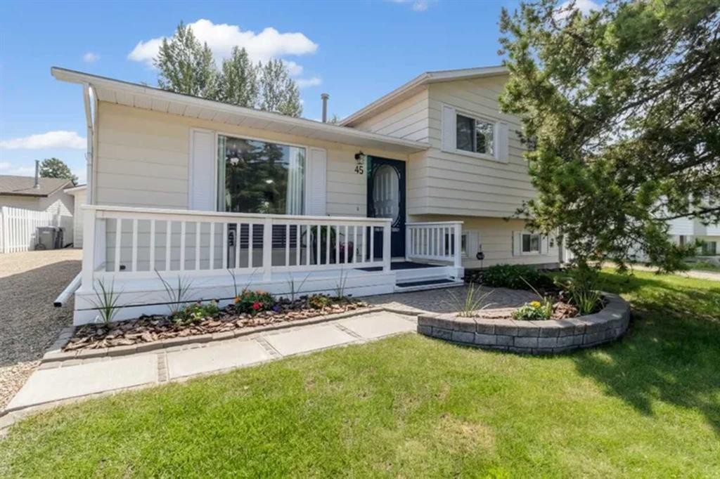 45 Sylvan Drive, Sylvan Lake, AB - Outdoor With Deck Patio Veranda