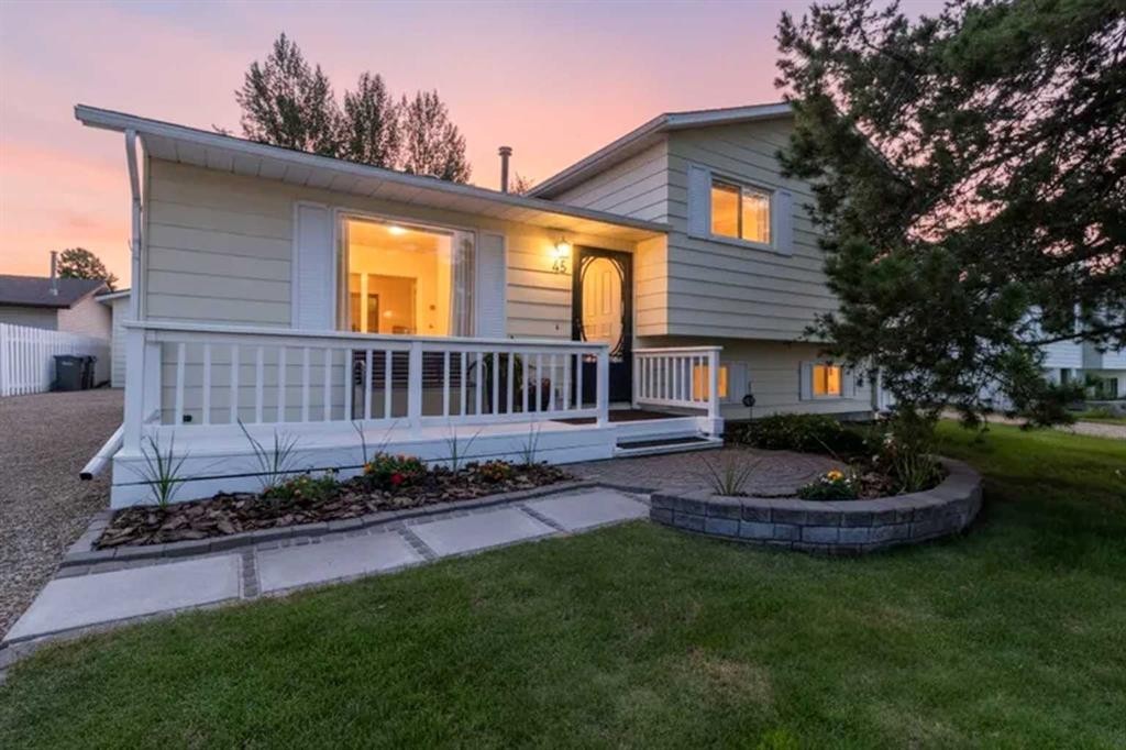 45 Sylvan Drive, Sylvan Lake, AB - Outdoor With Deck Patio Veranda