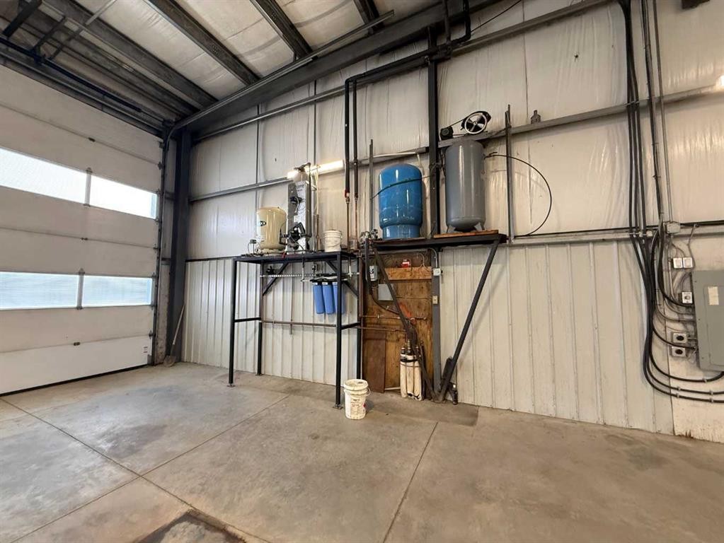 2 Van Der Horn Way, Rural Red Deer County, AB