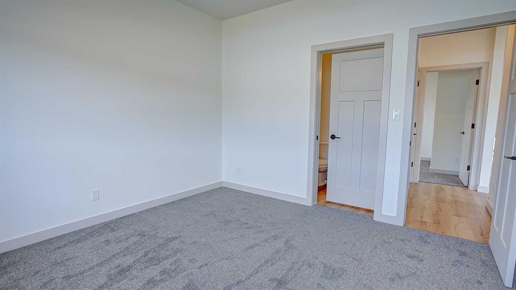 19 Ian Way, Sylvan Lake, AB - Indoor Photo Showing Other Room