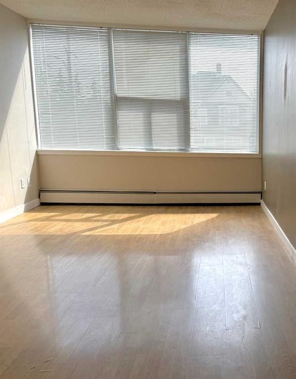 209-4820 47 Avenue, Red Deer, AB - Indoor Photo Showing Other Room