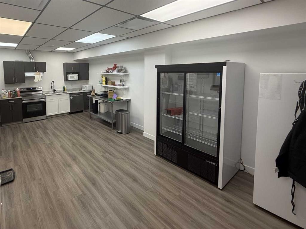 4901 46 Street, Red Deer, AB