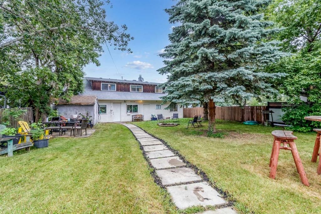 5224 50 Avenue, Sylvan Lake, AB - Outdoor