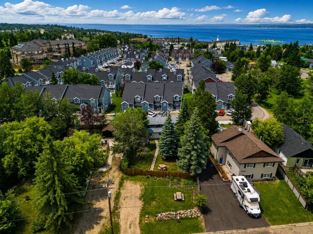 5224 50 Avenue, Sylvan Lake, AB - Outdoor With Body Of Water With View