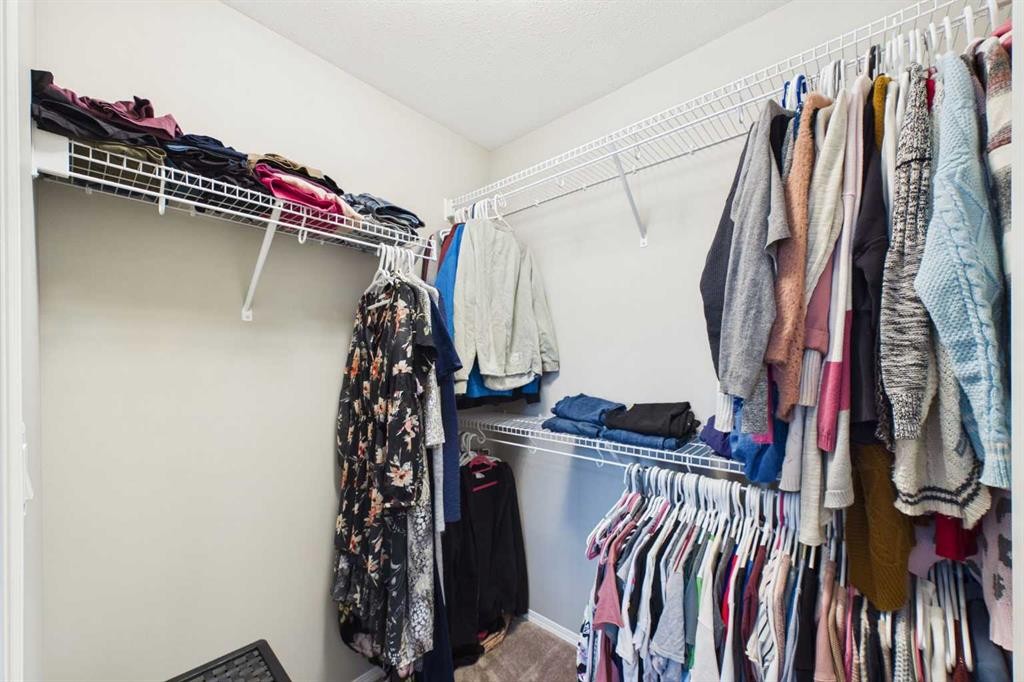 19 Golden Crescent, Red Deer, AB - Indoor With Storage