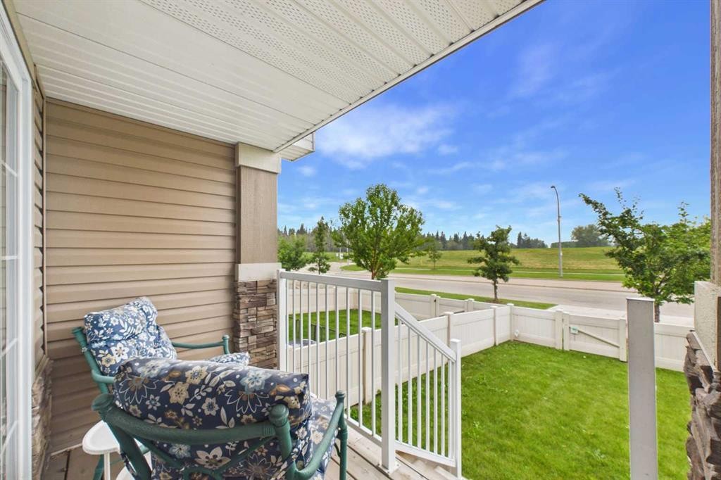 19 Golden Crescent, Red Deer, AB - Outdoor With Deck Patio Veranda With Exterior