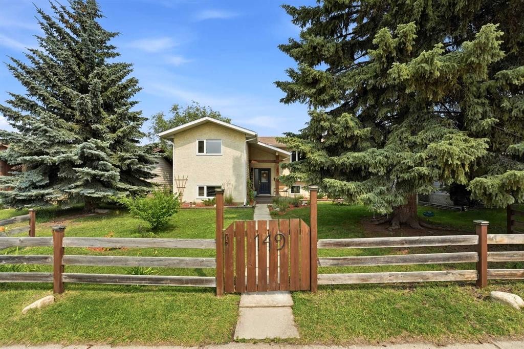 149 Mcdougall Crescent, Red Deer, AB - Outdoor