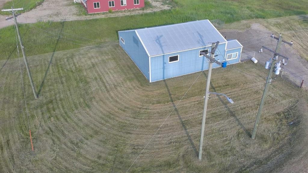 5213 49A Avenue, Bentley, AB